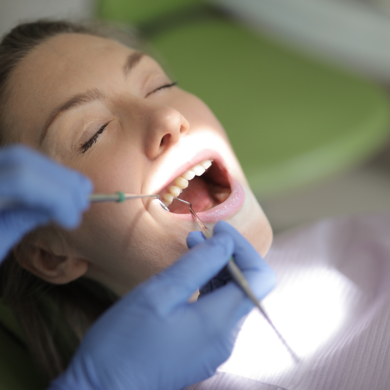 Lire la suite à propos de l’article Comment favoriser l’accès aux soins bucco-dentaires en Wallonie ?